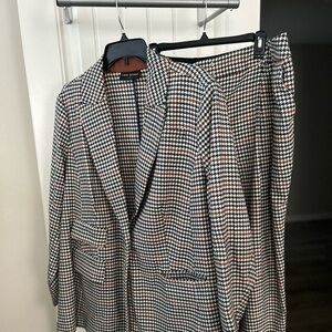 Houndstooth Blazer and Pants Set